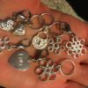 8 silver tone LOVE & TRUST snag free Knitting markers - Image 5