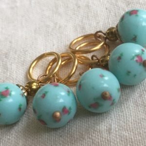 Summer Roses Blue stitch markers